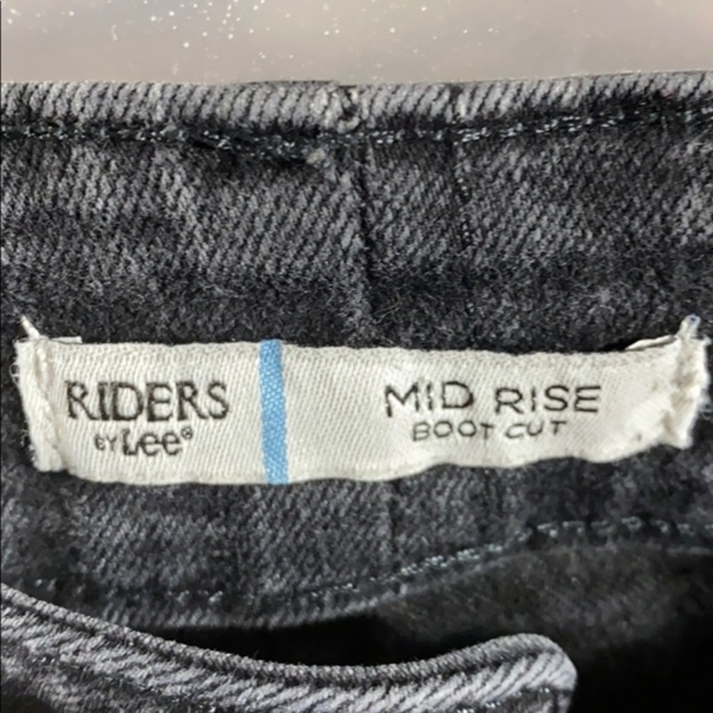 Women’s Riders Lee Mid Rise Boot Cut Jean - Picture 3 of 5